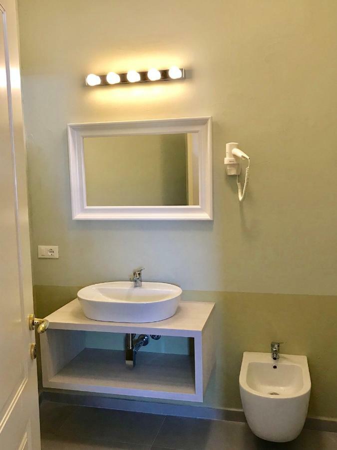 Esmeralda'S Rooms بورتو سان باولو المظهر الخارجي الصورة