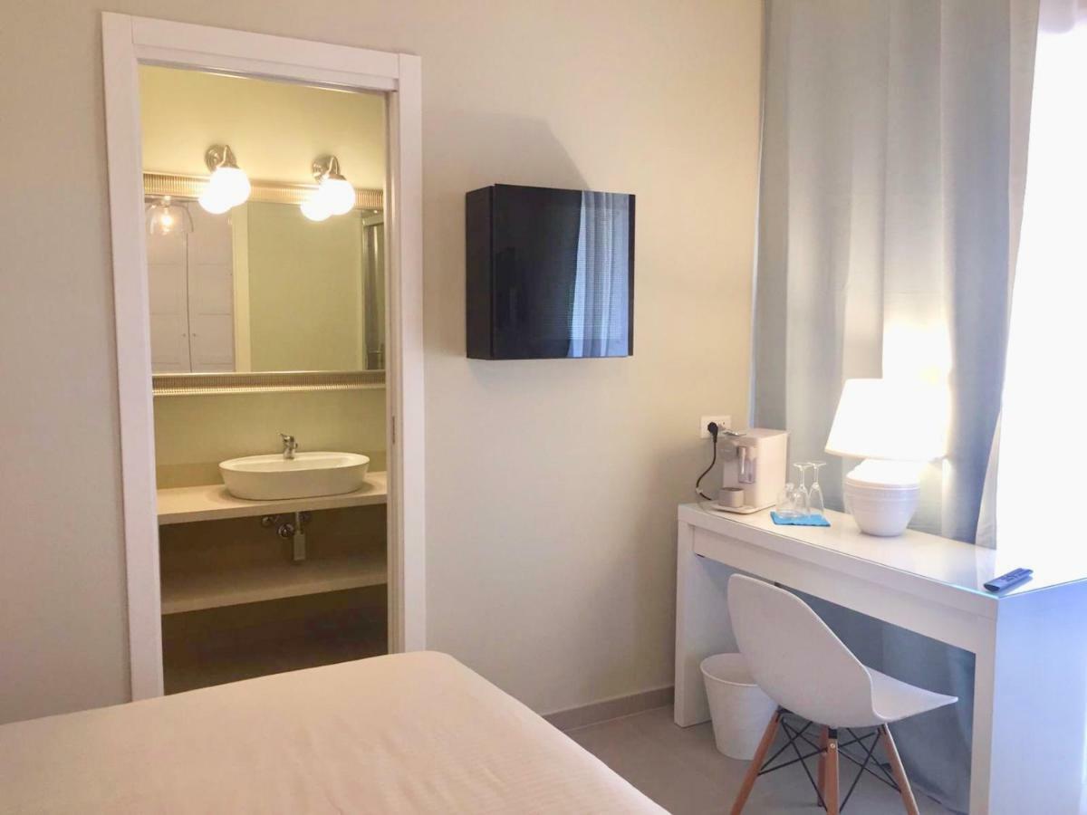 Esmeralda'S Rooms بورتو سان باولو المظهر الخارجي الصورة